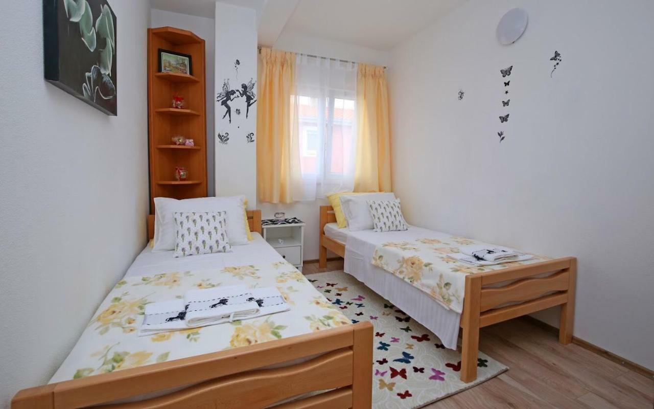 Appartamento Luciano Mravince Esterno foto
