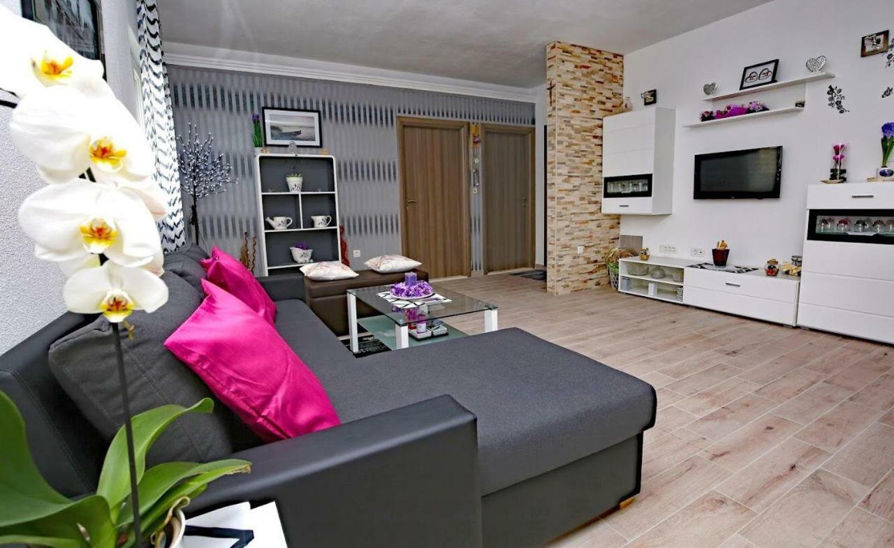 Appartamento Luciano Mravince Esterno foto