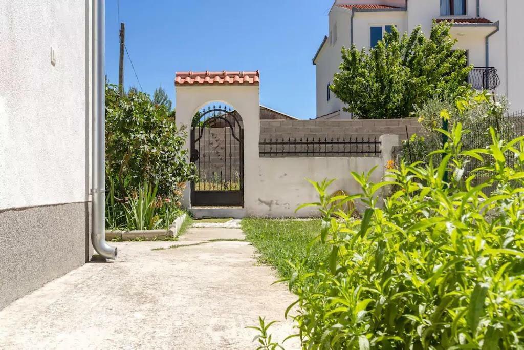 Appartamento Luciano Mravince Esterno foto